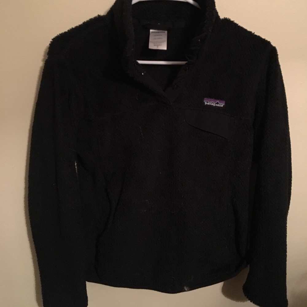 Women’s Black Patagonia Half ZIP Fleece